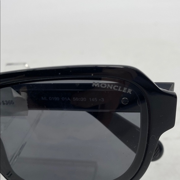 Moncler Black Sunglasses Rectangular Shape UV Protection - Picture 2 of 5